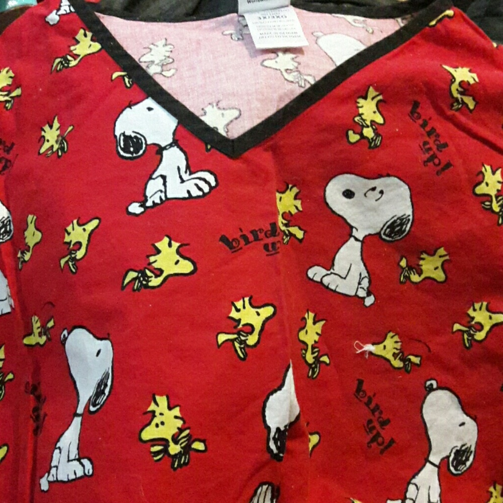 3x Snoopy and Woodstock Scrub Top